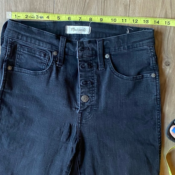 Madewell 10" High Rise Skinny Jeans - Picture 16 of 16